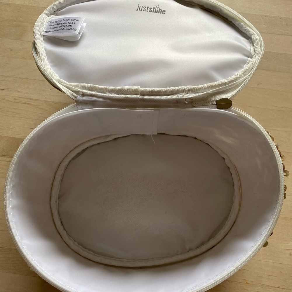 Girls small sparkle container
